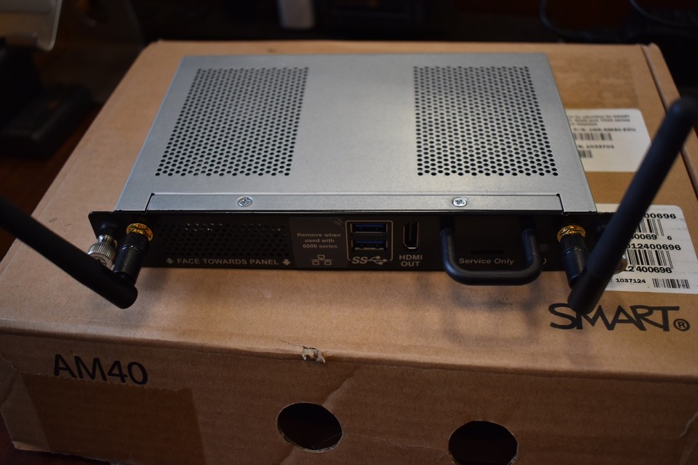 SMART Technologies AM40 1029788 Module For Smart Board Interactive Display