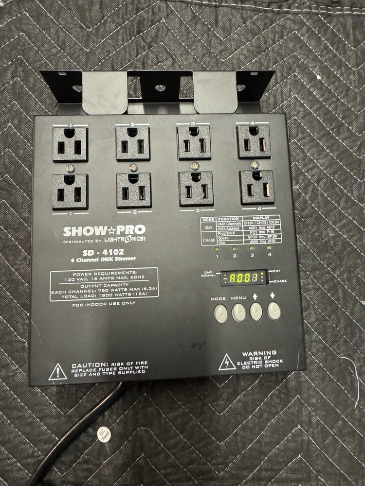 Lightronics SD4102 4  Channel Portable Dimmer