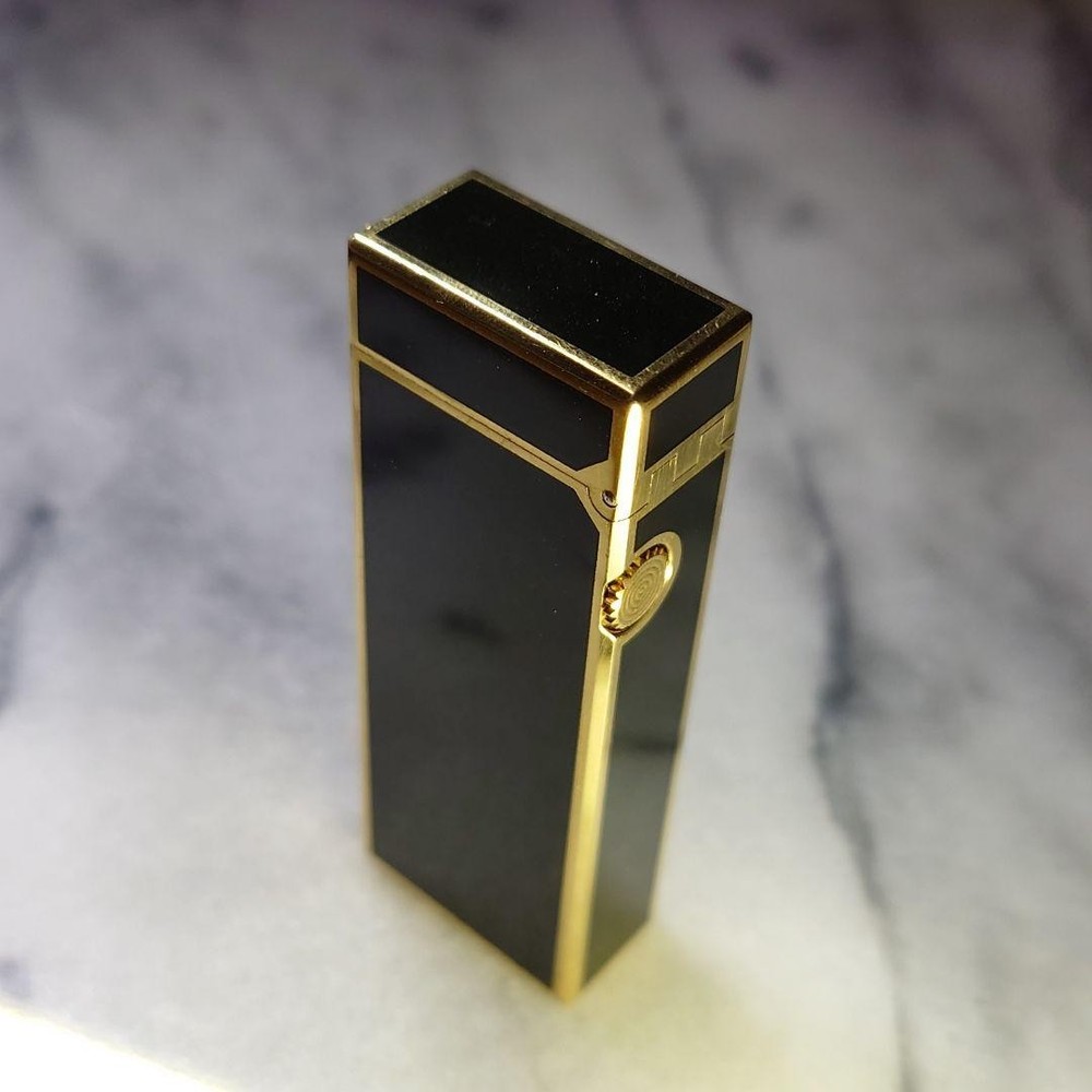 Vintage Dunhill Rolla gas lighter Black lacquer Working Condition