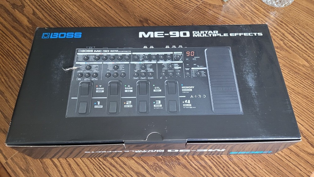Boss ME-90 Guitar Multi-Effects Processor Effects Pedal With Bluetooth Device