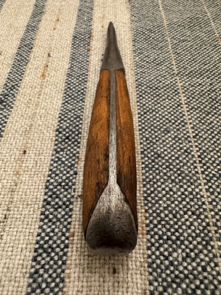 Perfect Handle Old Split Wood Screwdriver - Short - Unmarked Old