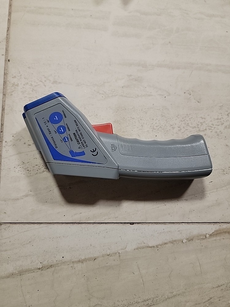 Blue-Point Infrared Thermometer RTEMPB3A Class II Laser +hard case, Complete