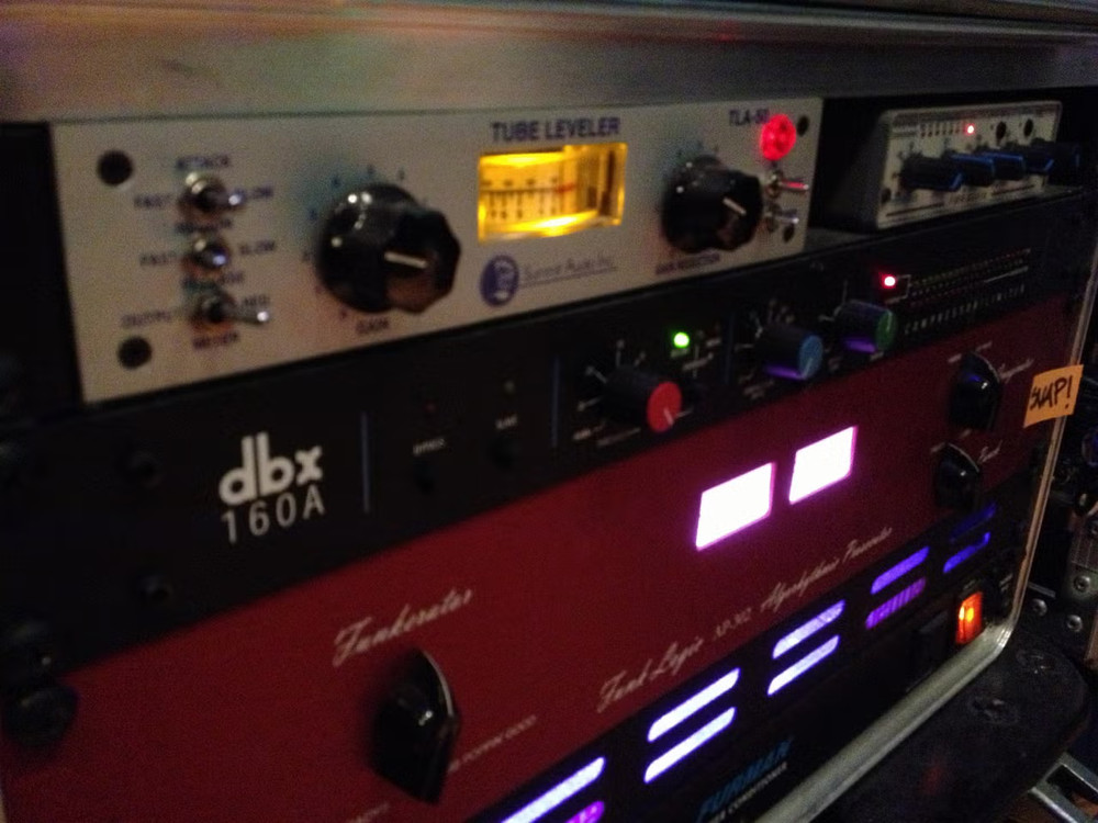 RARE! Funk Logic AP-302 rack with custom led light