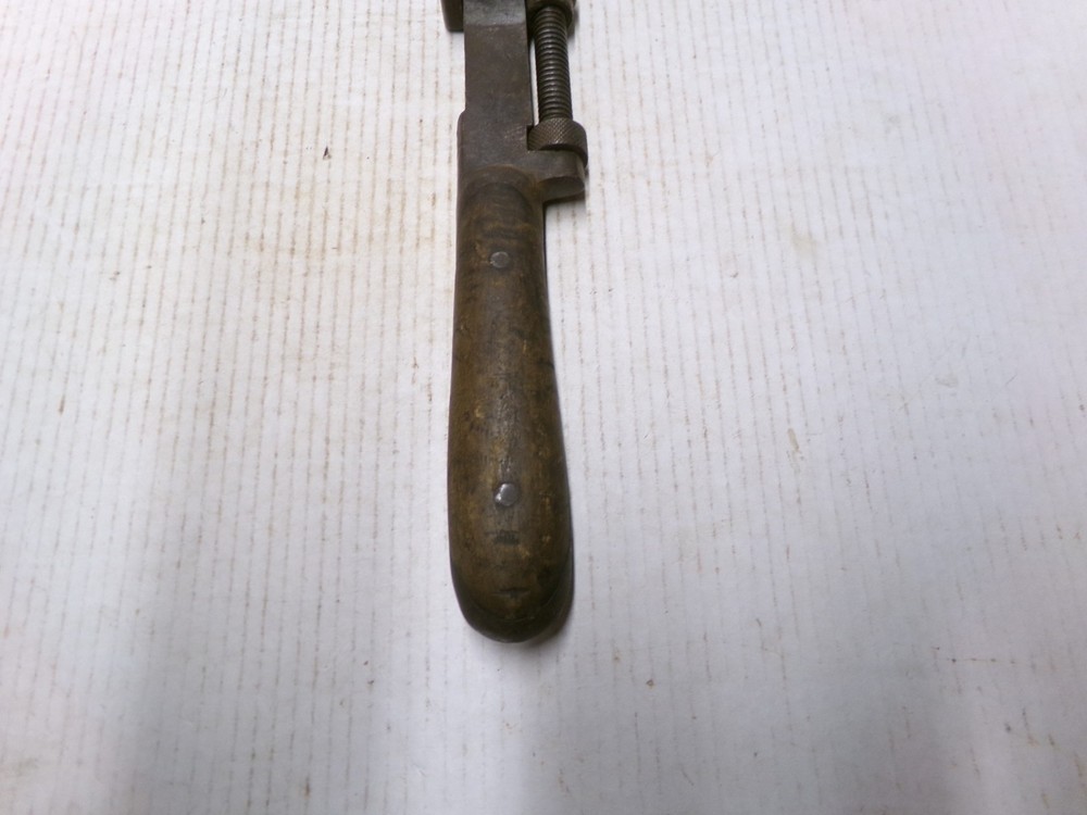 Russwin Perfect Handle Adjustable Pipe Wrench 15" Vintage Tool