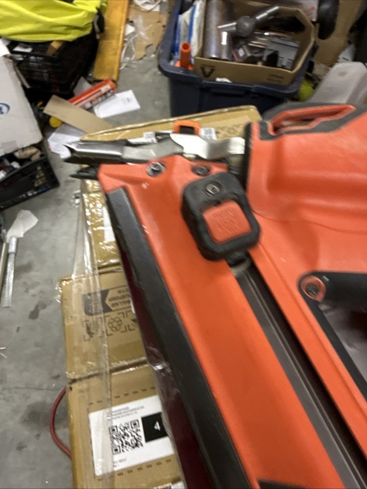 Paslode CF325XP Framing Gun - 905600 Untested So As Is