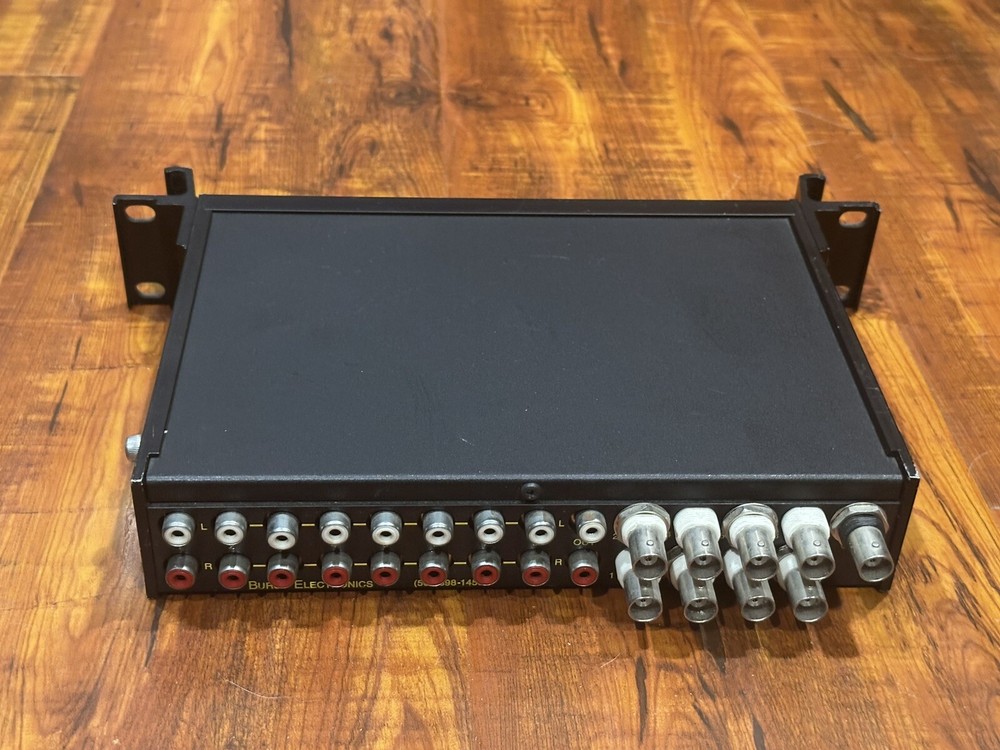 Burst Electronics AV8x1P Passive 8-Channel Audio/Video AV Switch