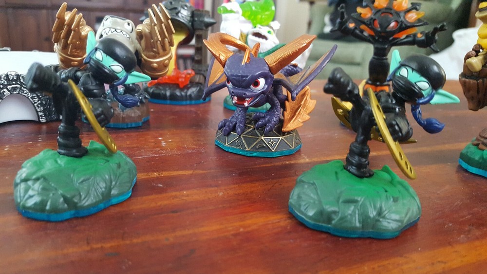 Swap Force Case, Portal, Figures, Cards and Stickers