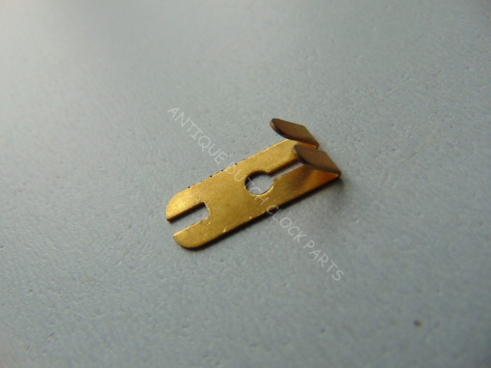 HOOK FOR A PENDULUM ROD APPROX. 25/32" OR 2 CM LONG