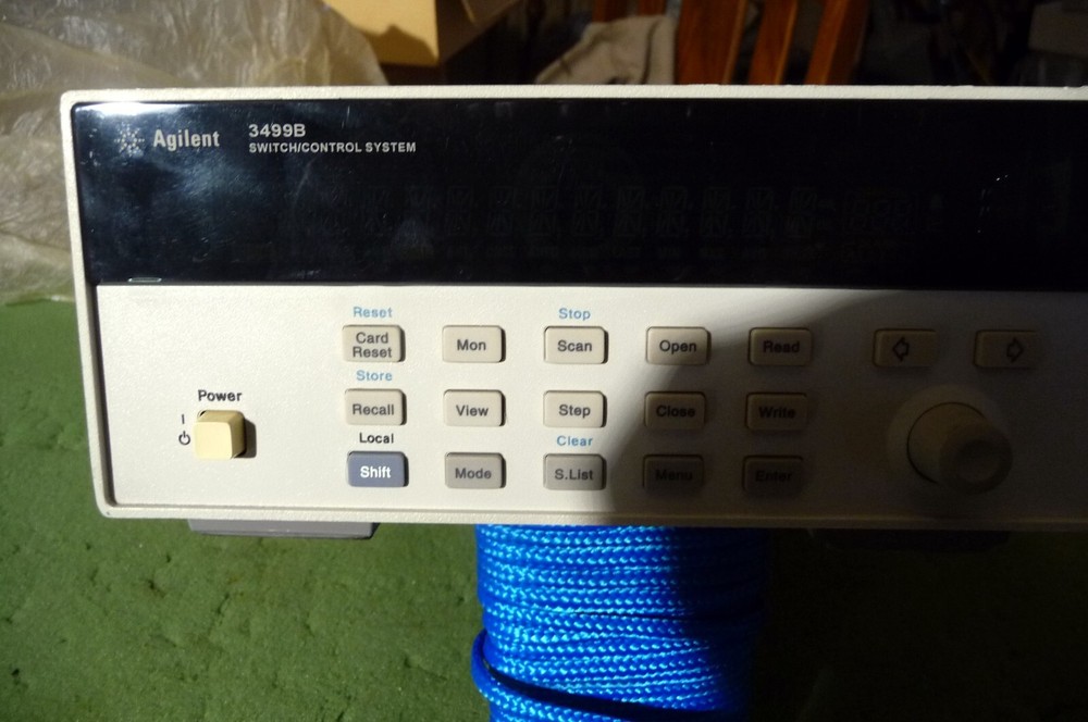 AGILENT HP 3499b        switch control system