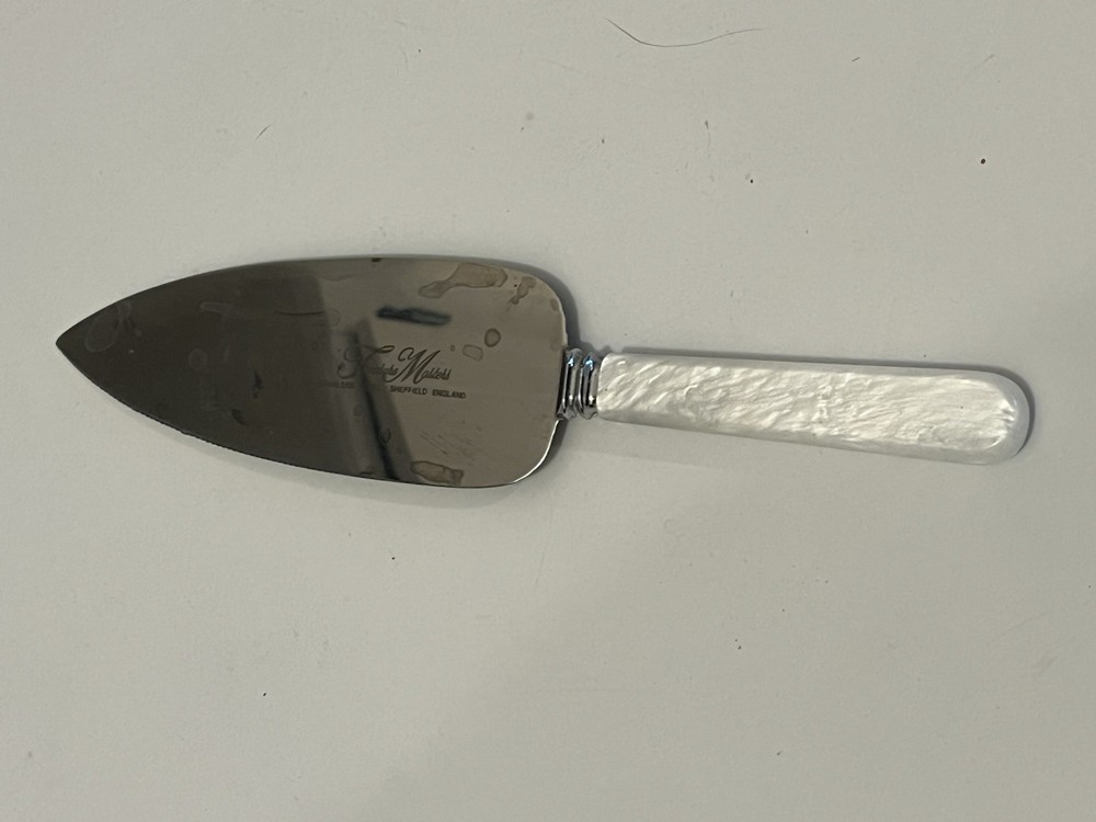 Vtg Treasure Masters Stainless Pie & Cake Server England Pearlized Handle