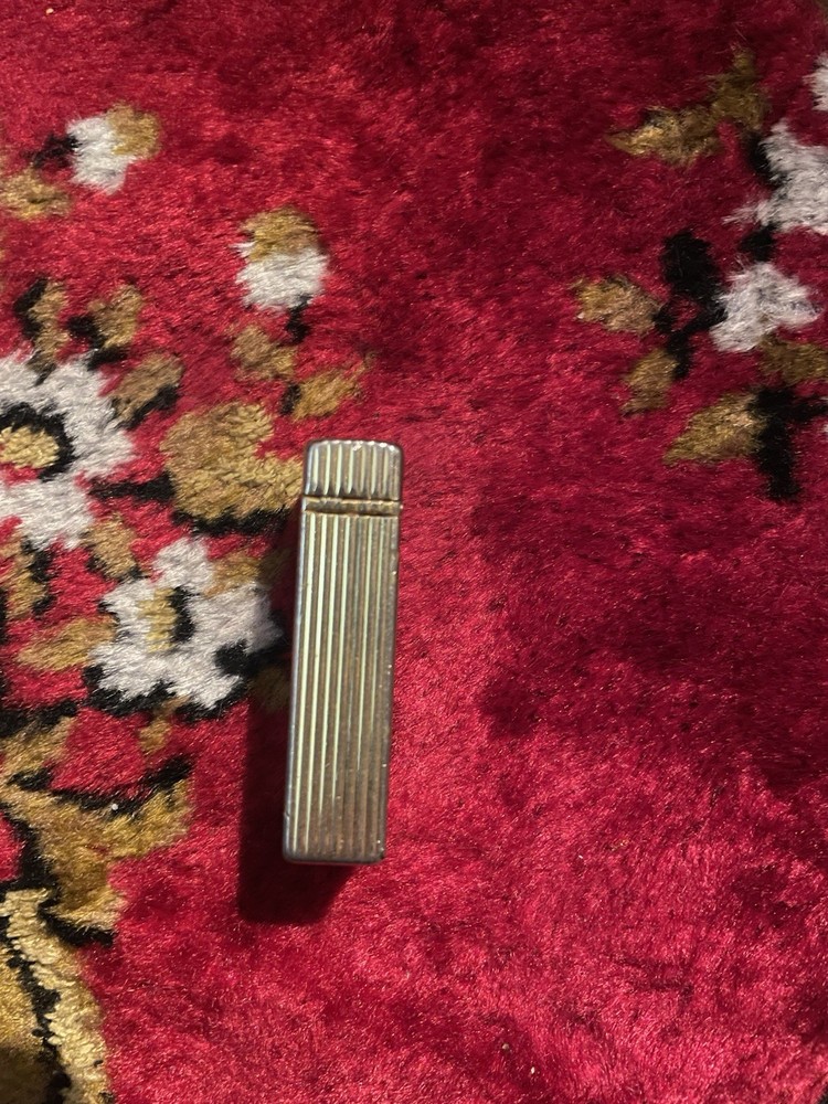 Vintage dunhill rollalite petrol small version