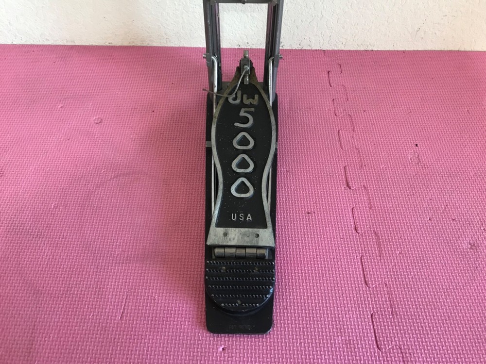 DW 5000 Hi Hat Pedal missing parts