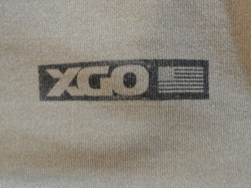 XGO KHAKI TAN QUARTER ZIP UP PULL OVER BASE LAYER LEVEL 2 SHIRT SMALL