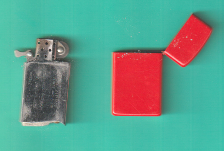 ZIPPO CIGARETTE LIGHTER RED