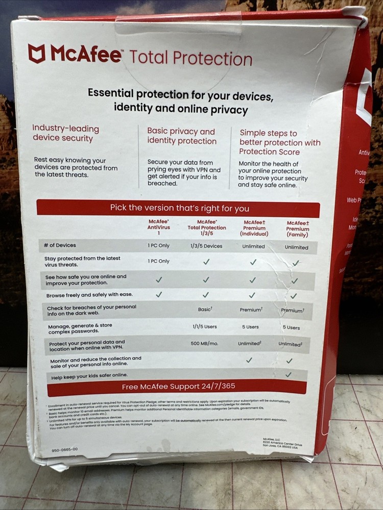McAfee Total Protection for 5 Users Windows/Mac/Android/iOS/ChromeOS Product Key