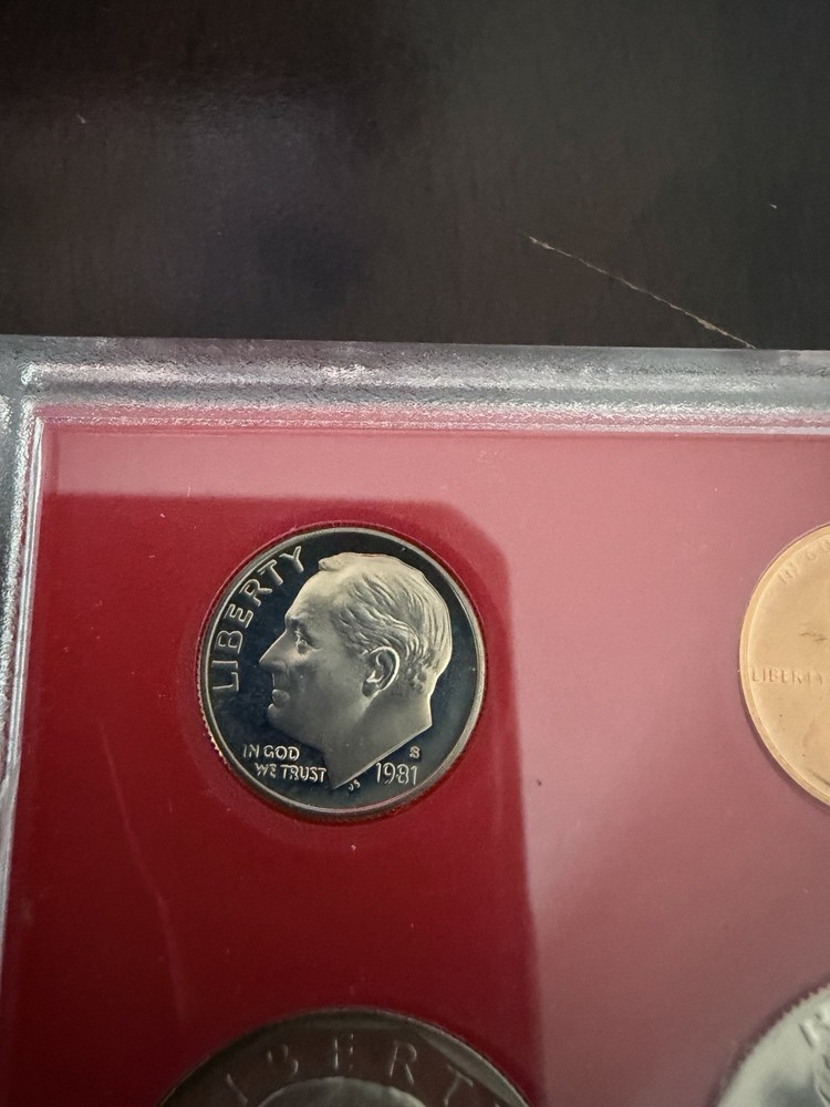 The 1981 United States Mint Proof Set Type 2