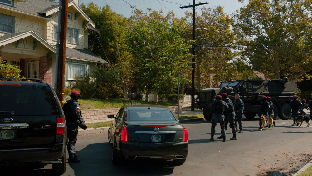 Colony (2016) - Los Angeles Authority Licence Plate - Original Prop