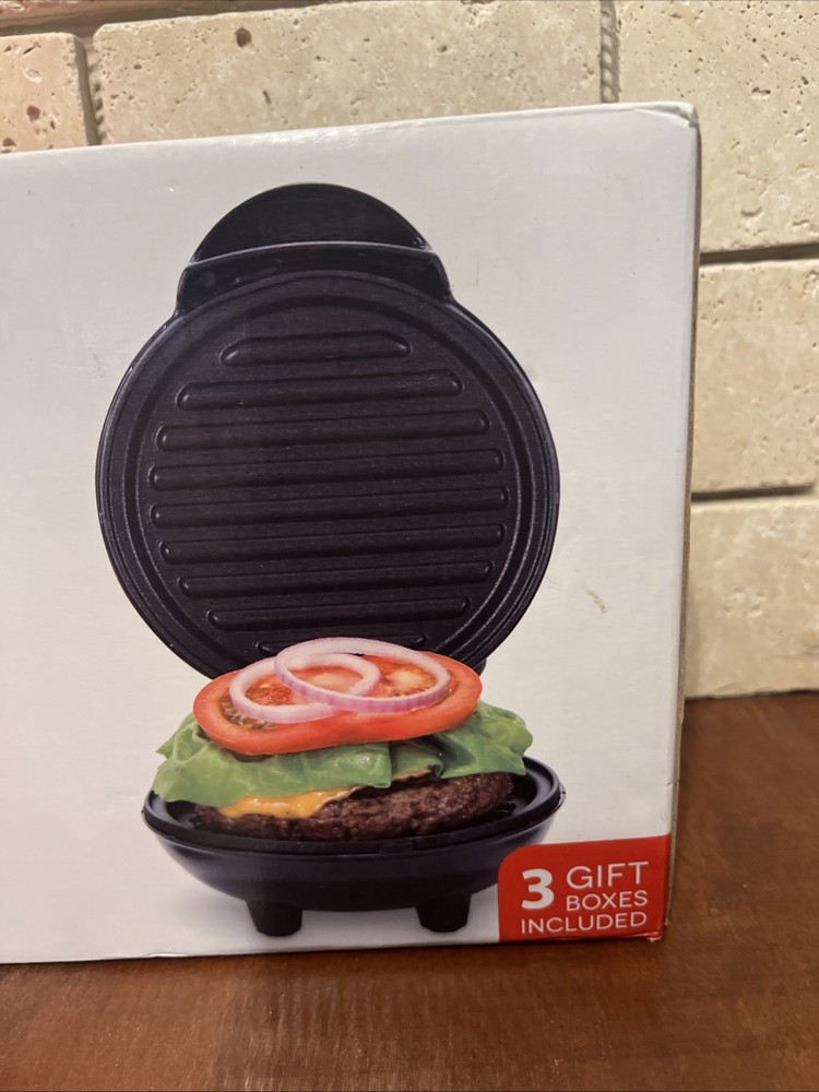 Dash Mini Maker 3-Piece Griddle, Waffle, and Grill Set ~ New