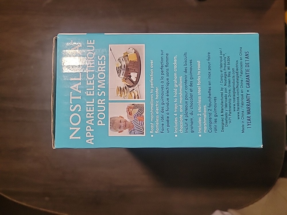 Nostalgia Electronic S'mores Maker