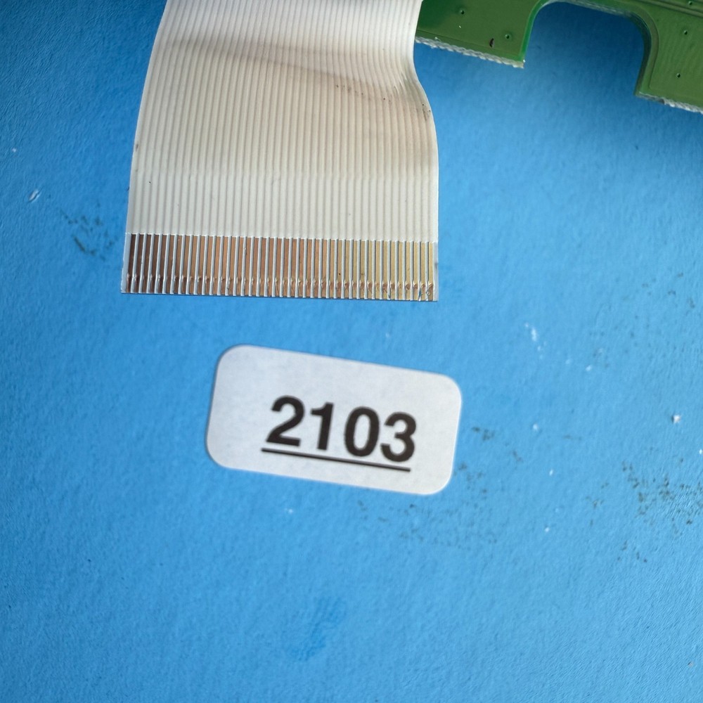 NOVATION LunchKey 25 MK3 Part: Drum Trigger Conductive Pad & Display PCB Board