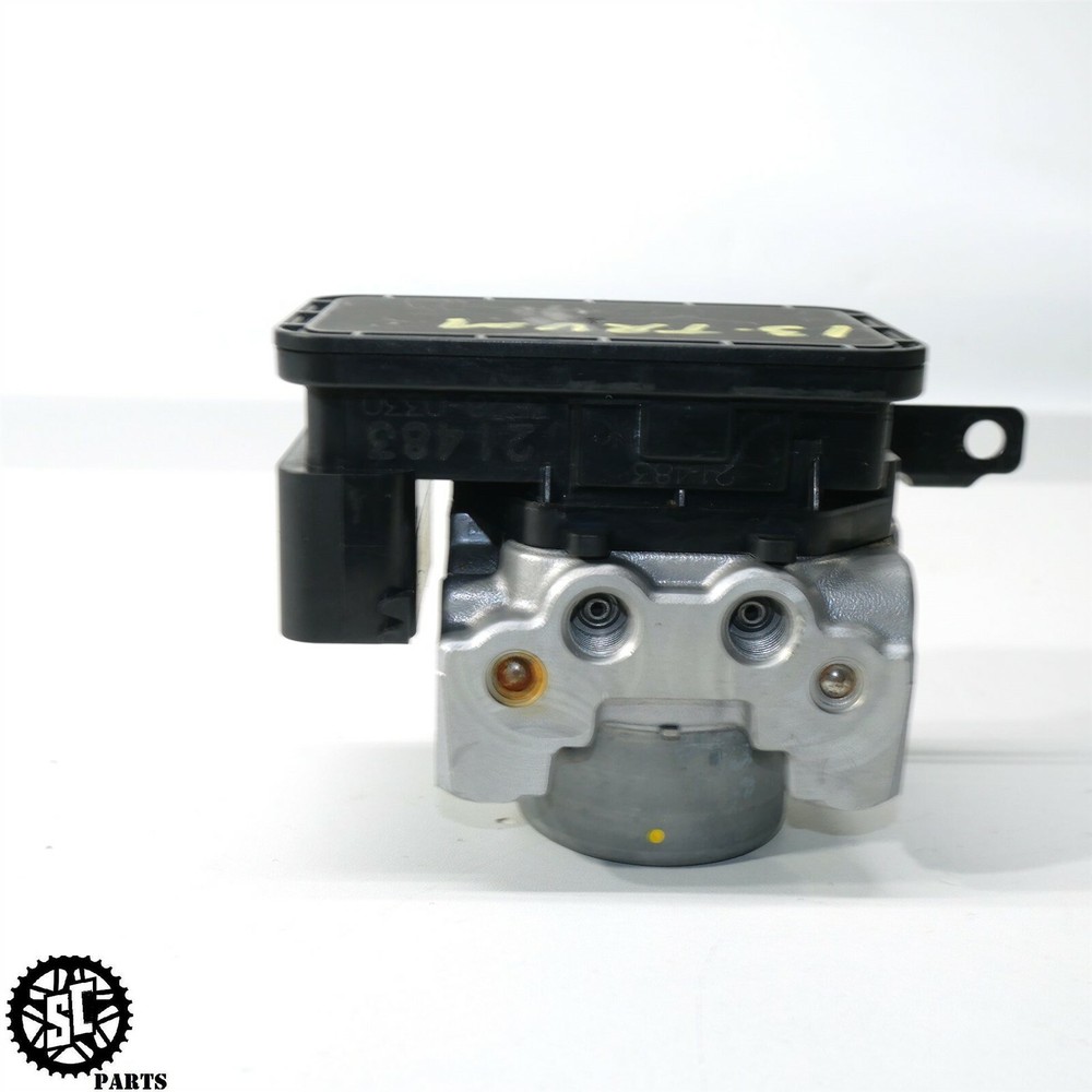 13-17 TRIUMPH DAYTONA 675 ABS BRAKE PUMP MODULE