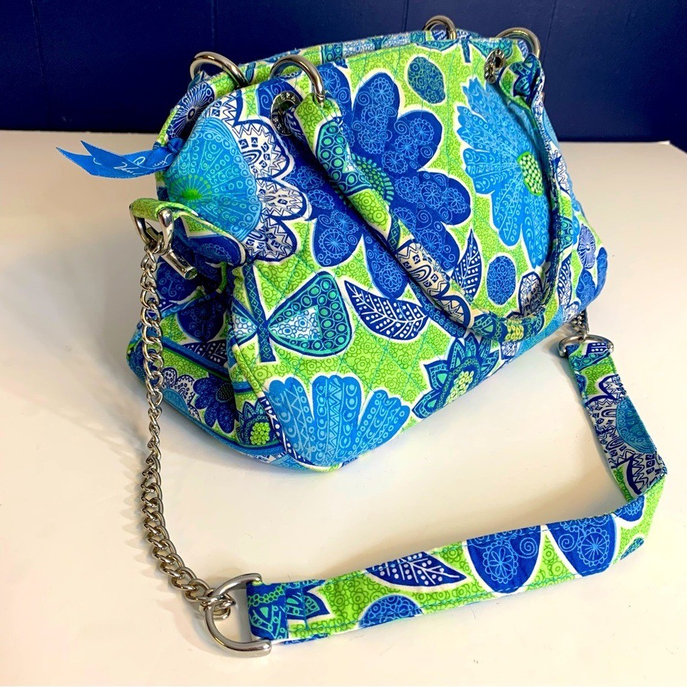 Vera Bradley Chain Bag in Doodle Daisy
