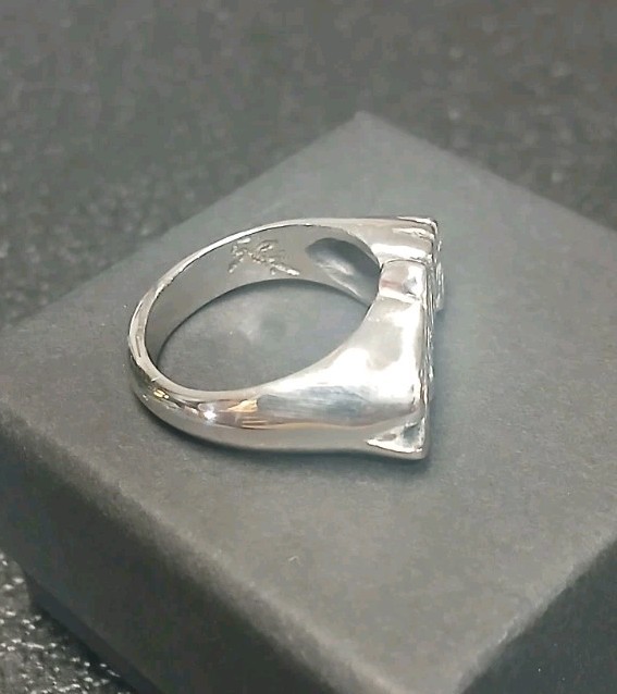 Kelsey Handmade Silver Ring Size 8
