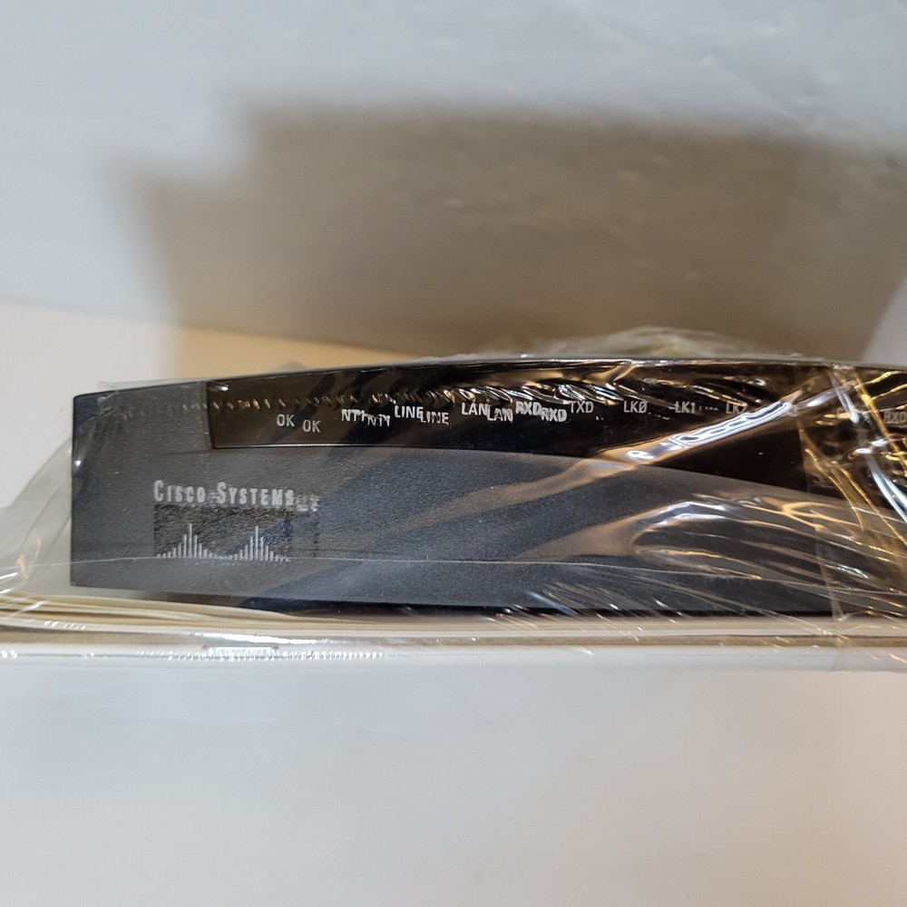 CISCO 804 ISDN ROUTER MODEM without power adapter