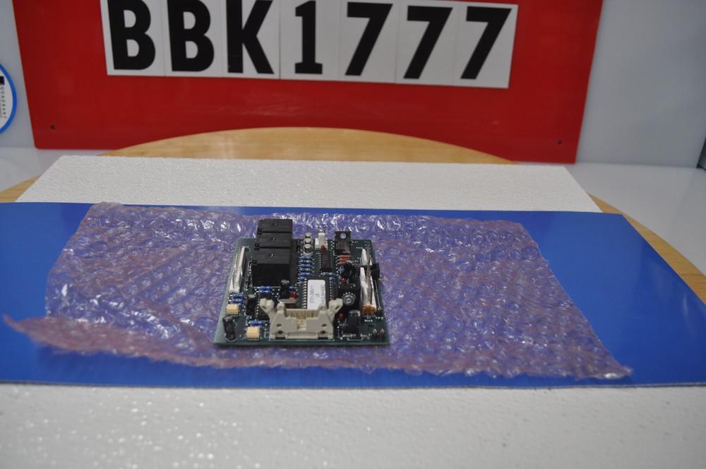 SIEMENS ALARM CONTROL PRINTED CIRCUIT BOARD