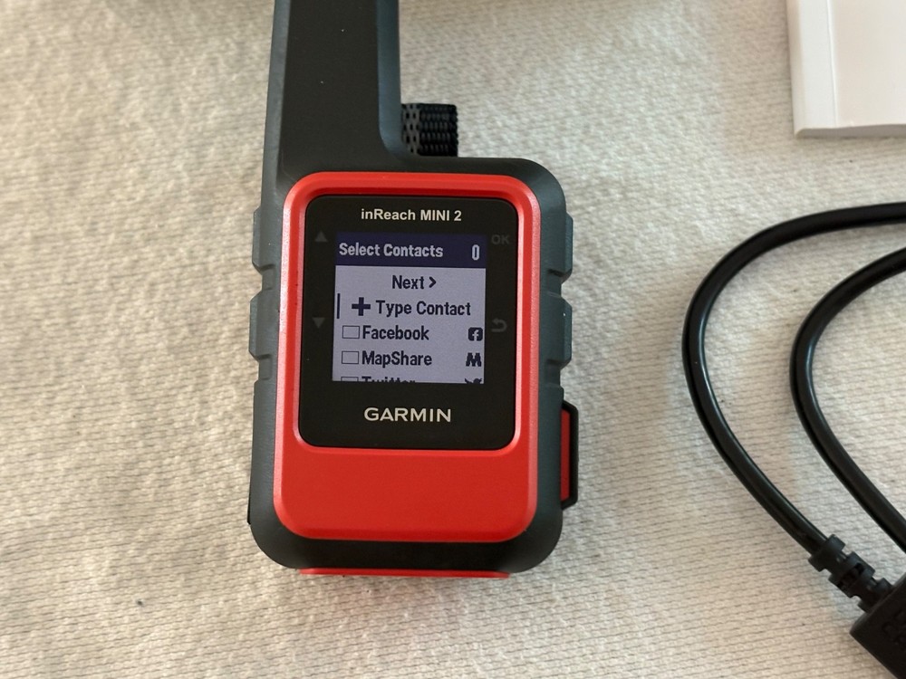 Garmin inReach Mini 2 Satellite Communicator - Flame Red VG Condition