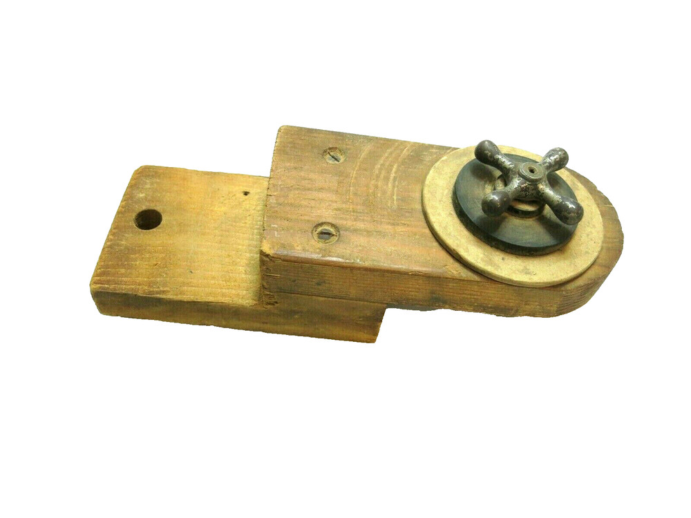 VINTAGE PRIMITIVE ALL WOOD WITH CAST IRON HANDLE SAW BLADE SHARPENER