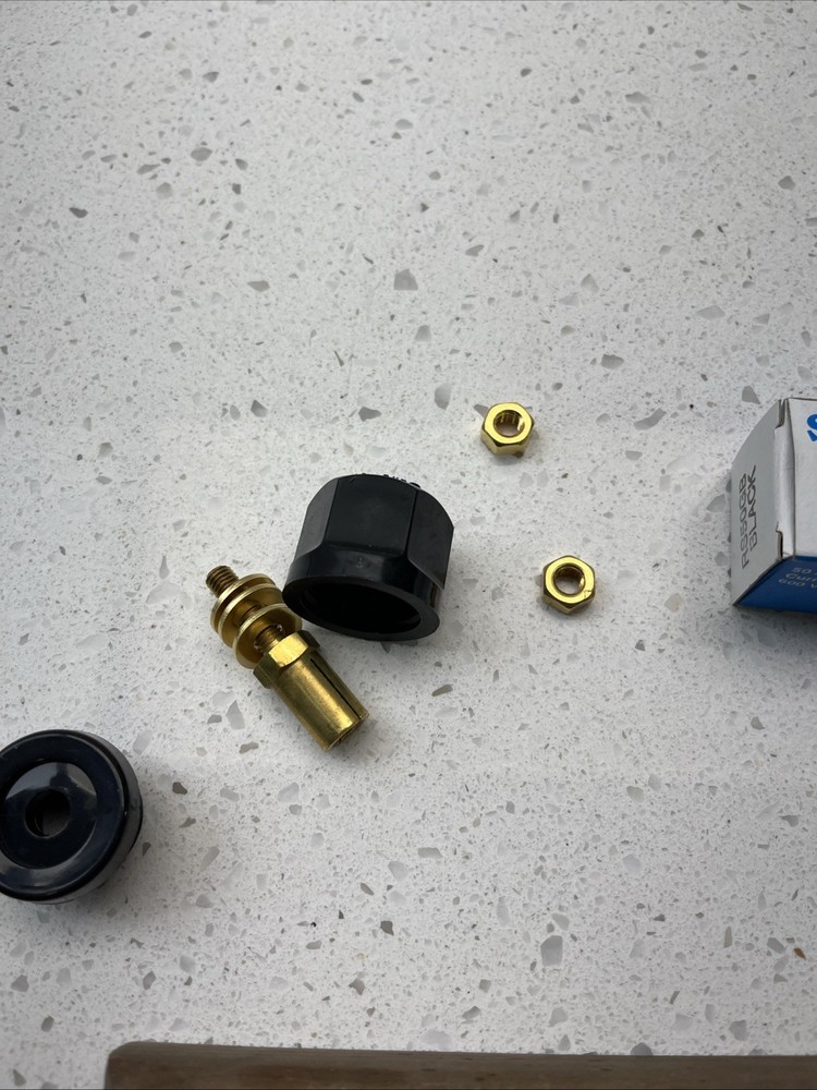 RS50GB SuperCon 50 Amp Socket Receptacle Black