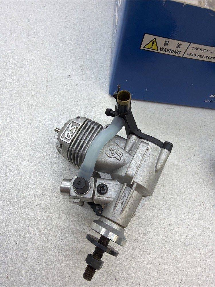OS Max 15 LA RC Engine With Muffler In Box Silver M8