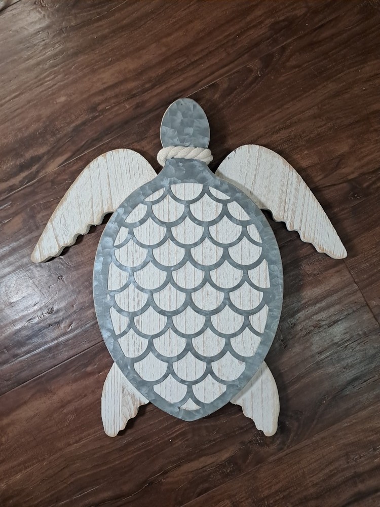 Wall Decor Turtle 13 X 14 Inches