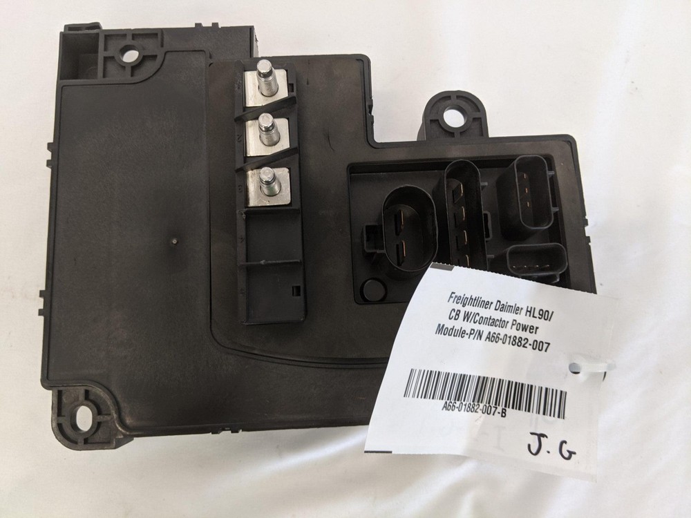 Freightliner Daimler Battery Cable Access Power Module - P/N A66-01882-007