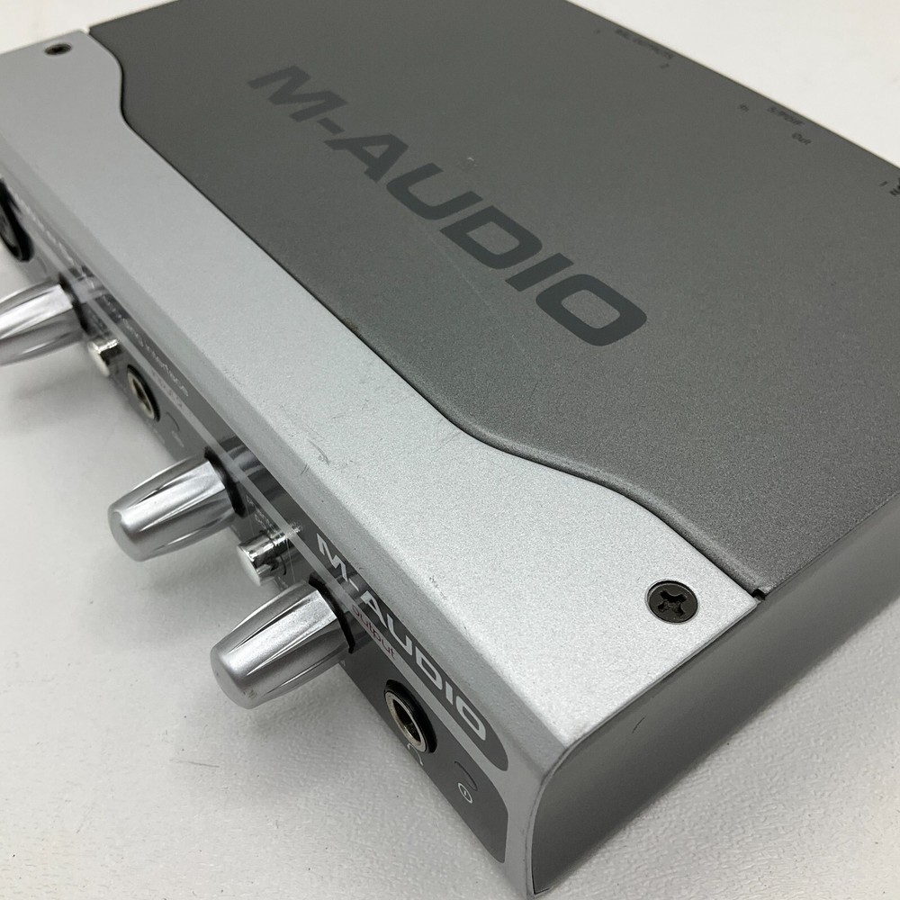 M-Audio FireWire Solo Recording Interface with Cords