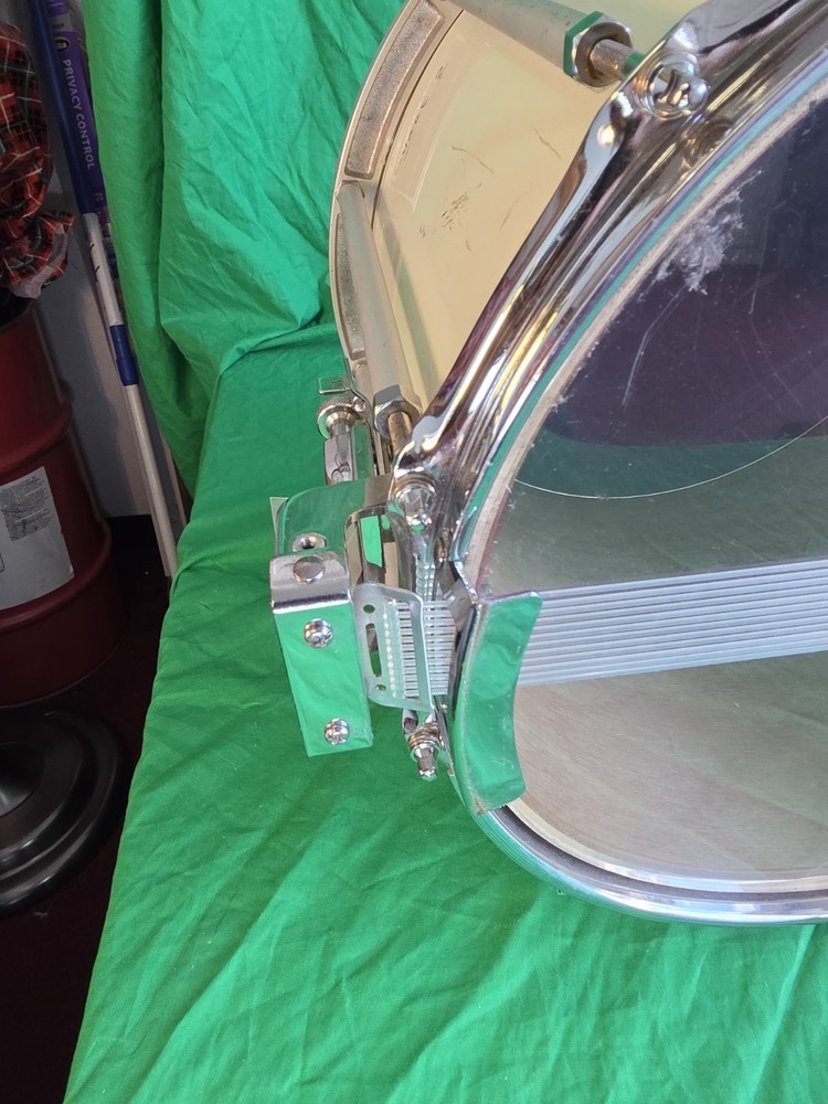 Pearl 15" Marching Snare Drum