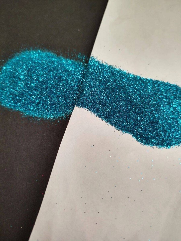 707 fine polyester glitter 2 oz. in a shaker bottle!