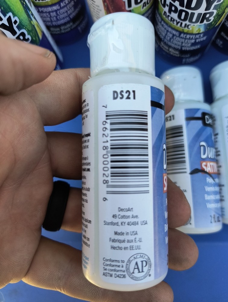 (3) DecoArt DuraClear Poly Varnish Satin Clear Finish 2oz 3 Bottles