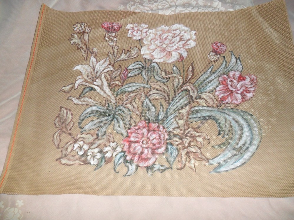 Exquisite Handpainted Needlepoint Canvas - Glorious Florals 16 Count Mono