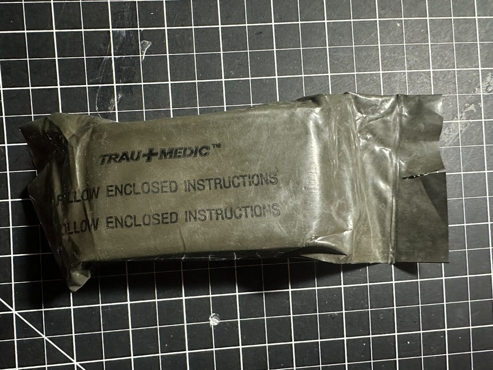 USGI First Aid bag set missing a few parts