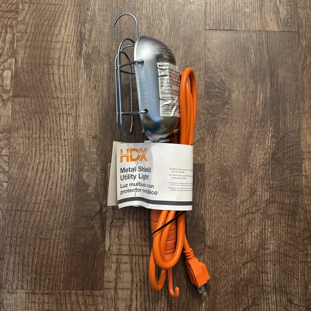 HDX Metal Shield Utility Light 6' ft Cord