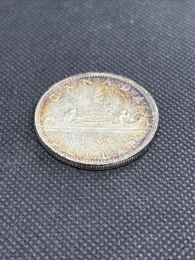 1966 CANADA SILVER DOLLAR BEAUTIFUL COIN ~ 80%SILVER
