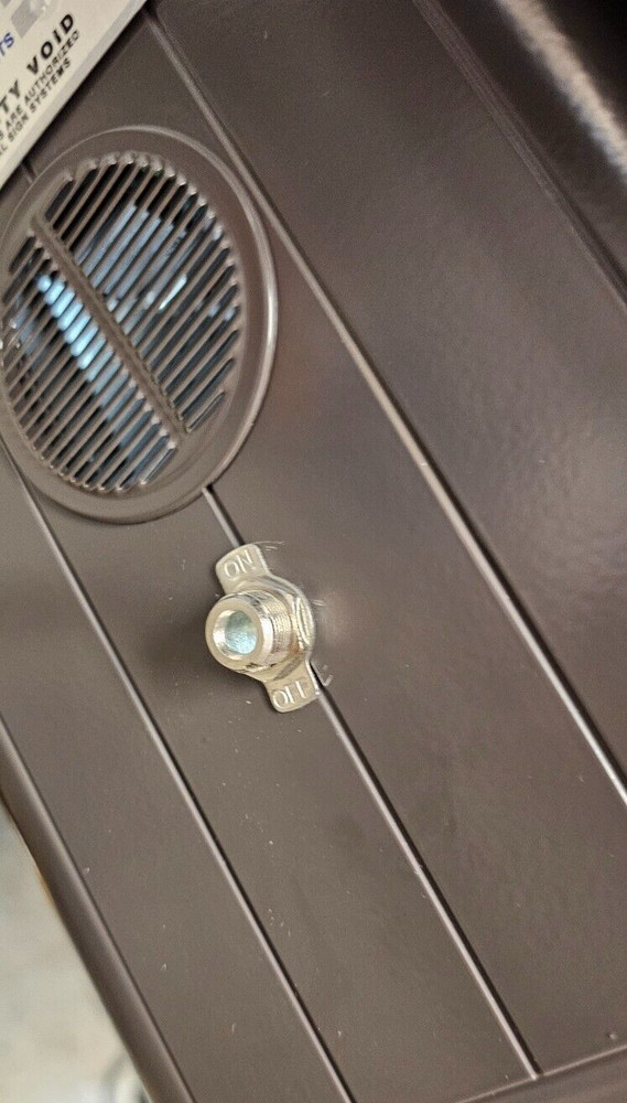 Delphi / NCR Drive Thru Order Confirmation System Post Assembly, Fast Food Menu