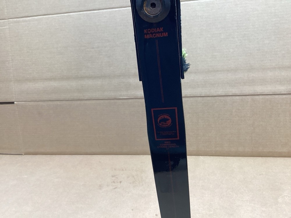 kodiak magnum bear archery amo compound string length 37 No Complete! Read!