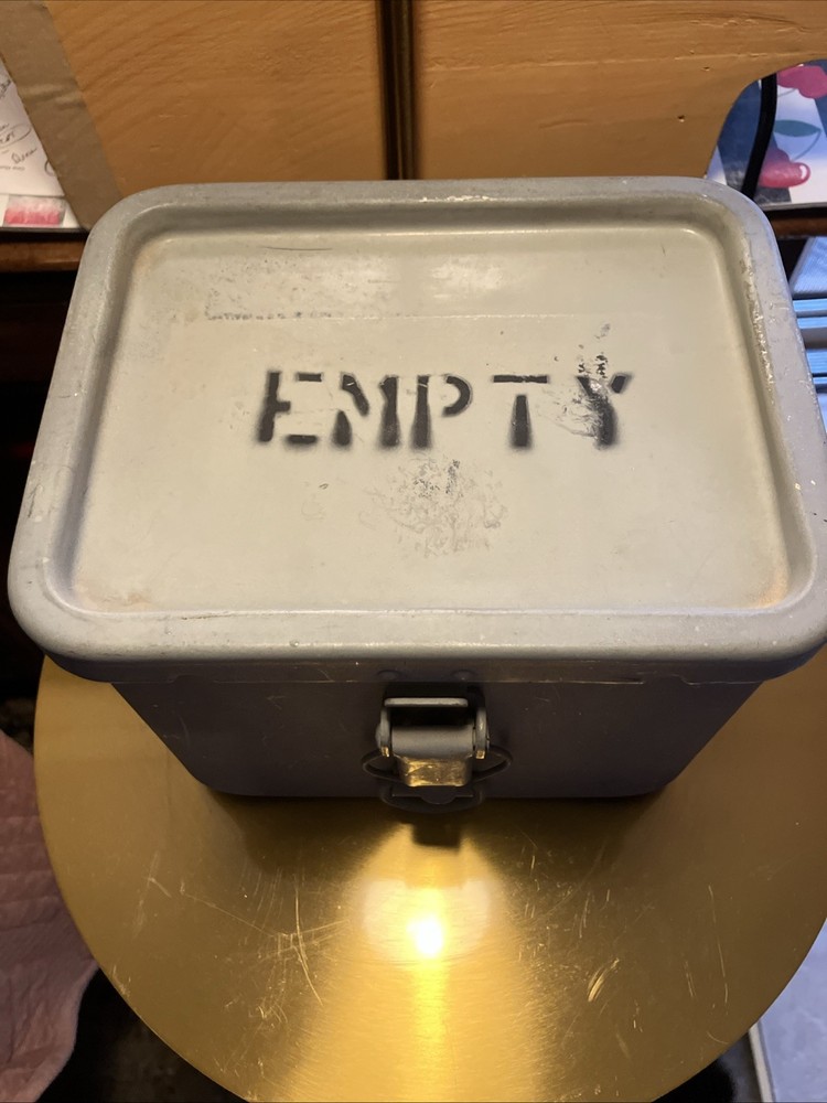 Metal Empty Signal Container MK3 M0D0