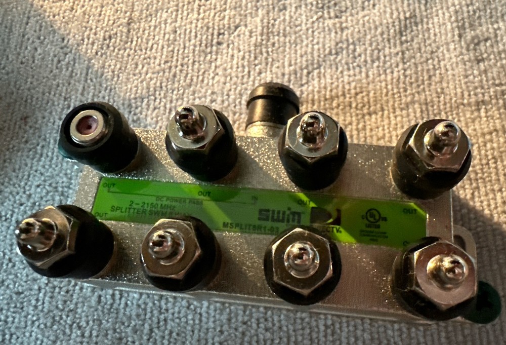 Directv Msplit8R1-03