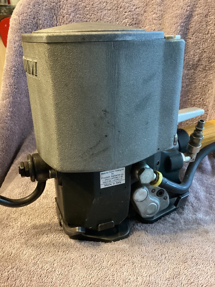 FROMM….A385… 3/4"….PNEUMATIC STRAPPING TOOL….VERY GOOD SHAPE