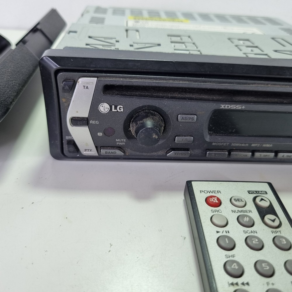 LG CD Player LAC3700RW CD Player + Remote + FREE POST
