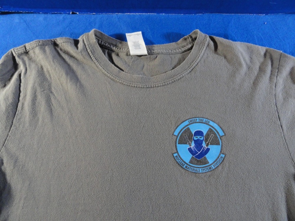 DISCONTINUED NUCLEAR MATERIALS SYSTEMS DIVISION TEAM SHIRT LARGE